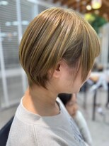 グランデュール 東静岡池田店(GRANDEUR)&nbsp;ダブルカラーショートボブインナーカラーハイライトケアブリーチ