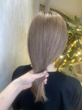 フィゼル あべのルシアス店(Aujua fizelle) グレージュ