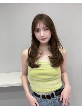 ボタン シブヤ(VOTAN SHIBUYA) くびれミディアム/顔まわりカット/レイヤーカット