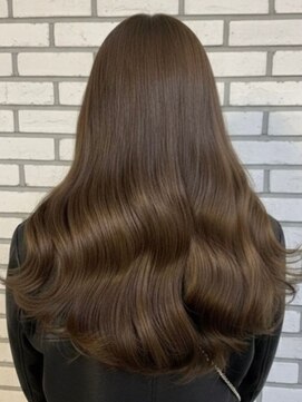 プロデュース 淵野辺店(Produce) ブリーチでも艶感を残した最新カラー。