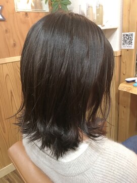 ララテラス(LaLa Terrace) ～LaLa Terrace流～ダークグレージュ×外はねミデイ