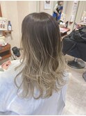 【担当ABE】ブロンドカラー×グラデーション