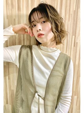 ブゾン(buZon) 【buZonブゾン】ミックスウェーブ×ベージュカラー