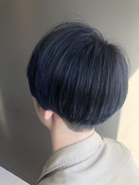 シャンプーボーイエイムス(SHAMPOO BOY aims) 毛先ブリーチ必須!根黒ネイビーカラー