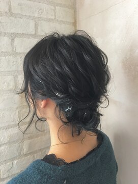 リーホリエ(Lee Horie) 【石森】ふわふわシニヨンアレンジ