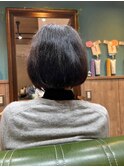 ショートボブ