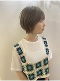 イメチェンミルクティーショートヘア