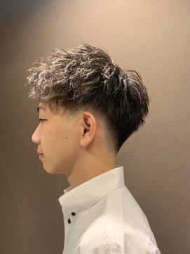 ヒロギンザバーバーショップ 大宮店(HIRO GINZA BARBER SHOP) ツイストスパイラルスキンフェード/大宮/メンズカット/バーバー