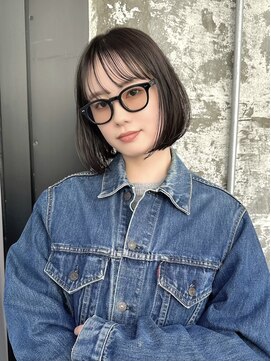 ピア(Pia) パツっと可愛い収まりボブ × ラベンダーグレージュ