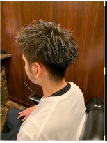 プラウド(PROUD)&nbsp;ツイストスパイラルパーマ　田町　理容室　顔剃り　床屋