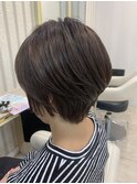 30代40代50代耳かけショート前髪ありハンサムショートカット小顔