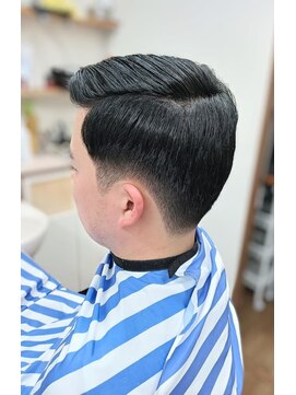 髪部リアン(髪部 lien) 七三刈り上げグラデーション アイロン仕上げ
