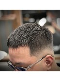 <理容室>メンズ フェード クロップ スキンフェード バーバー