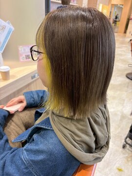 リモア(limore) インナーカラー/イエロー/ボブ/棚澤なつみ