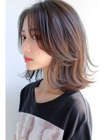 フラミューム 藤枝(flammeum)&nbsp;ミディアムくびれレイヤー