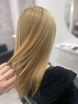 トゥーレ(Tule) ブロンドベージュ