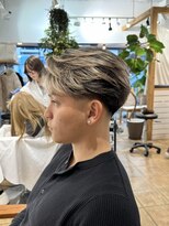 ミモザワークス(Mimosa Works)&nbsp;メンズバレイヤージュと、テーパーフェード