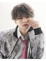 アストラ(ASTRA)&nbsp;MEN’S HAIR/波巻きツイストスパイラル/リバースセンターパート