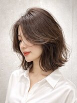 ロビー 青山(ROBBY)&nbsp;ミディアム/ロング/レイヤーカット/顔周り/10代20代30代/表参道