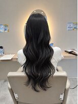 ルーチェココ ブラン(Lu'ce coco blanc) 大人艶やかブルーブラックロング