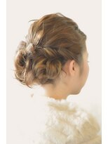 ルシール(Lucir)&nbsp;【Lucir】大内 亮　カジュアルシニヨン