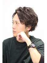 クオンヒール 堺筋本町店(QUON HEAL)&nbsp;ニュアンスパーマ/センターパート/フェザーパーマ/カルマ