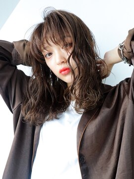 アルバム 新宿(ALBUM SHINJUKU) ウェットミディアム_3Dカラージグザグバングミニマムボブ_4559