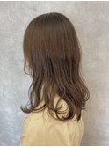 ゆるふわ波打ちウェーブ×カーキアッシュ