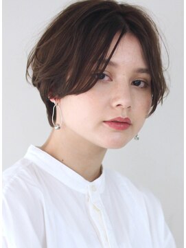 サーカス バイ ビュートリアム 青山(CIRCUS by BEAUTRIUM) 30代 40代 マッシュショート ショートカット 丸み