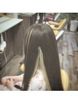 ヘアースペース 練馬店(hair space COCO) エクステでインナーカラーとメッシュでカラーぽいエクステ