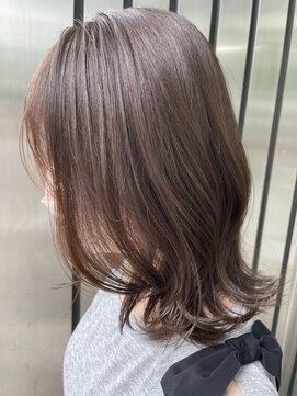 ガレリアエレガンテ 名駅店(GALLARIA Elegante) 艶ベージュ