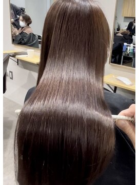 リグ 横浜(Lig.) 艶感ストレート髪質改善縮毛矯正