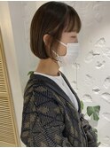 【三ツ井純】耳掛け ミニボブ 切りっぱなしボブ ベージュカラー