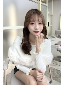 トイロ 中目黒(Toiro) ナチュラルレイヤー 似合わせ顔周り