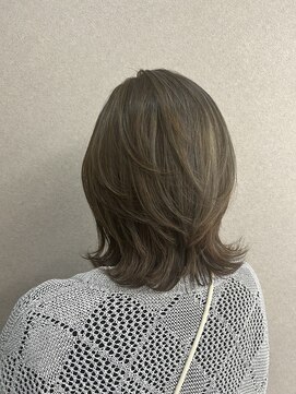 リズヘアー(RIZZ hair) ミセスミディアムレイヤー