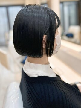 ザビー(THE B) 本八幡×黒髪×ミニボブ×艶感