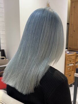 サロンドジョー(salon de joe) ケアブリーチダブルカラーインナーカラーショートボブレイヤー