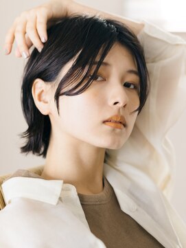 ミット バイ ツリー 吉祥寺(mit by tree) フェザーショートセンターパートかきあげバンググレーアッシュ