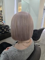 グランディールヘアデザイン(grandir hairdesign)&nbsp;ケアブリーチ/ホワイトカラー/ロングヘア/千葉