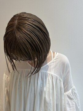 ライン(LINE) beige