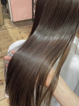 【水トリートメント】栄養を浸透させダメージ補修！髪質に合わせて施術するから,毛先まで潤う艶髪が叶う♪