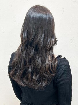 セルカ 新宿(CERCA) オリーブアッシュカラー【CERCA新宿/新宿西口】