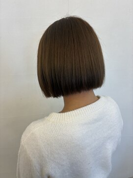 パーマネントシャペ(Permanent Chapel) 切りっぱなしボブ