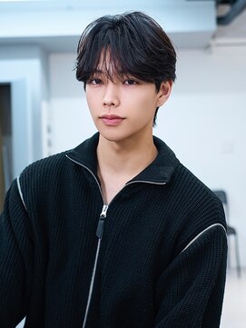 アンサー 原宿(ANSWER) メンズ縮毛矯正髪質改善シースルーセンターパート韓流ヘア