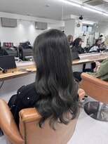 コーボ 柏(COVO) 赤みを抑えたオリーブグレージュ