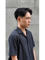 ネイヴィル(navile)&nbsp;ニュアンスセンターパート×ビジネスヘア