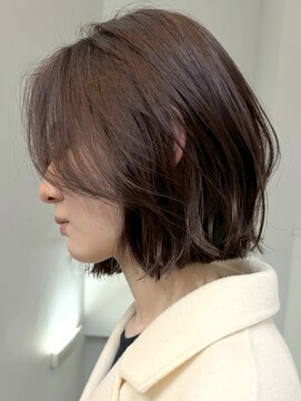 サンク 原宿 表参道(cinq) モカブラウンチョコレートブラウン切りっぱなしボブ外国人風ボブ