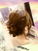 ヘアメイクアンドセットサロン リッコ(Hair make&set salon Ricco)&nbsp;Ricco　リッコ　愛されツイストアップ
