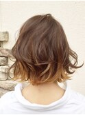 外ハネbob×インナーカラー
