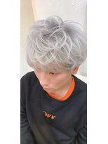 ウーロス(uros.)&nbsp;ホワイトシルバー